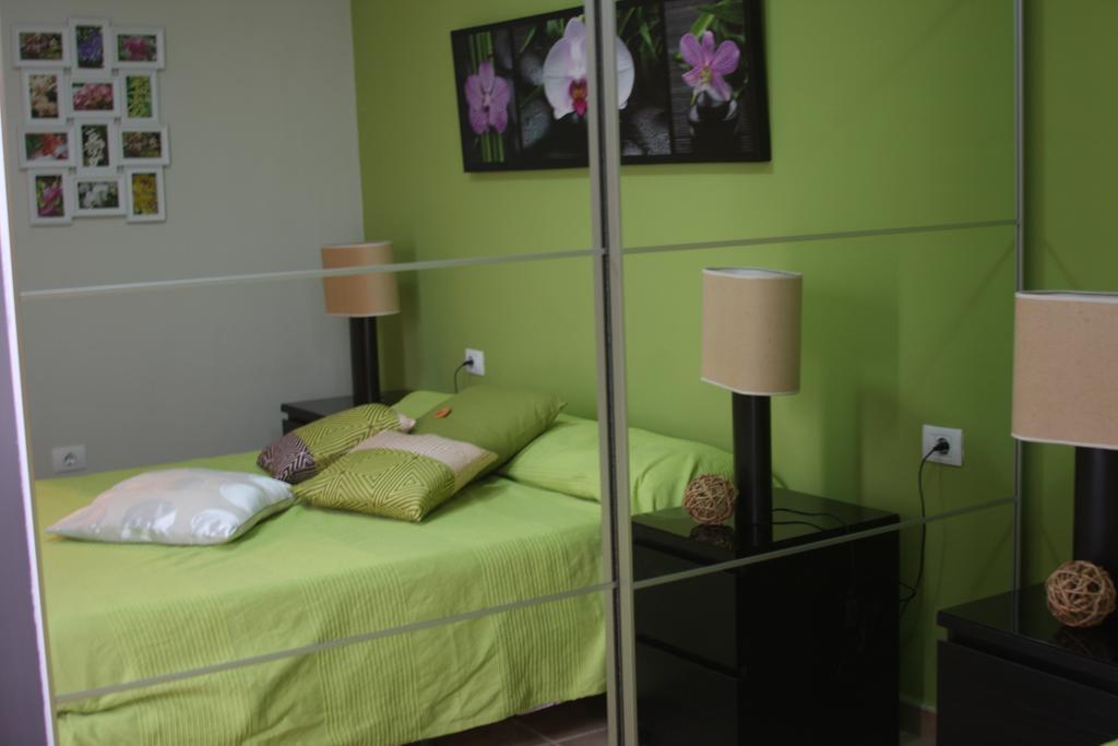 Beach House Los Cristianos  Esterno foto