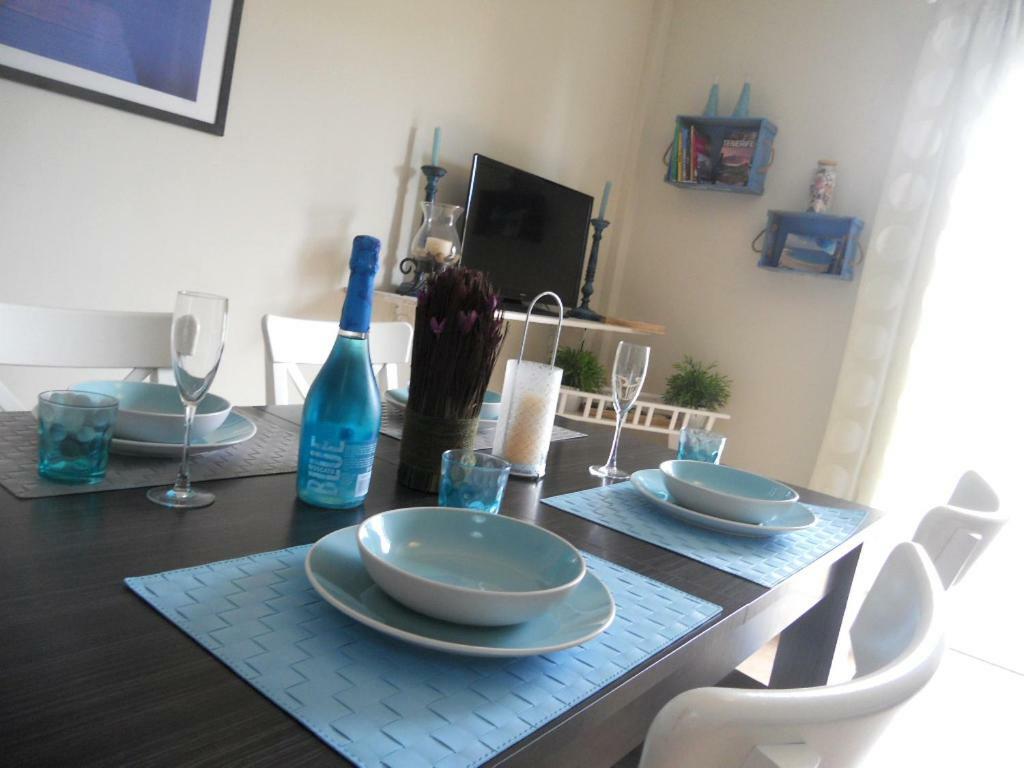 Beach House Los Cristianos  Esterno foto